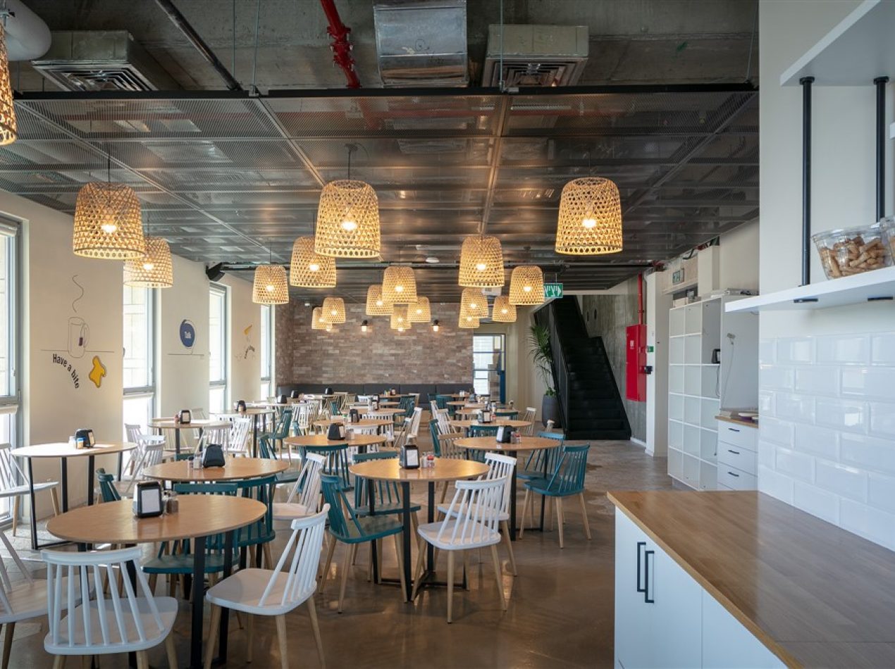 Naomi 5 Ramat Hasharon