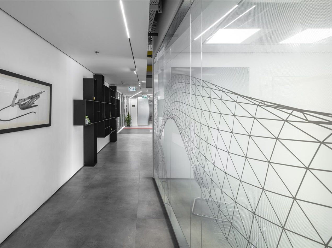 Edwards – Or Yehuda