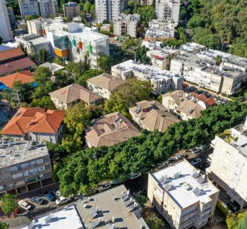 Yehudit 10 Ramat Gan